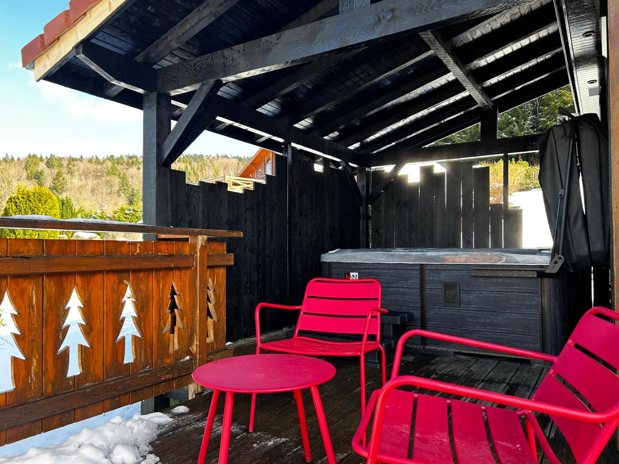 Chalet Avec Jacuzzi Prive, Vue Sur Les Vosges Belfahy Zewnętrze zdjęcie