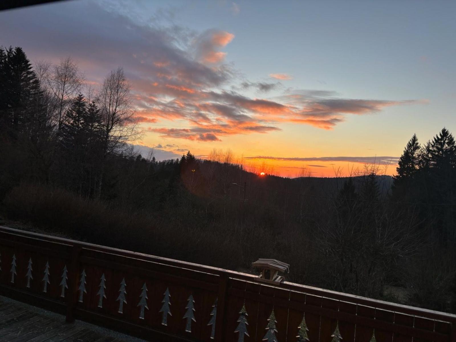 Chalet Avec Jacuzzi Prive, Vue Sur Les Vosges Belfahy Zewnętrze zdjęcie